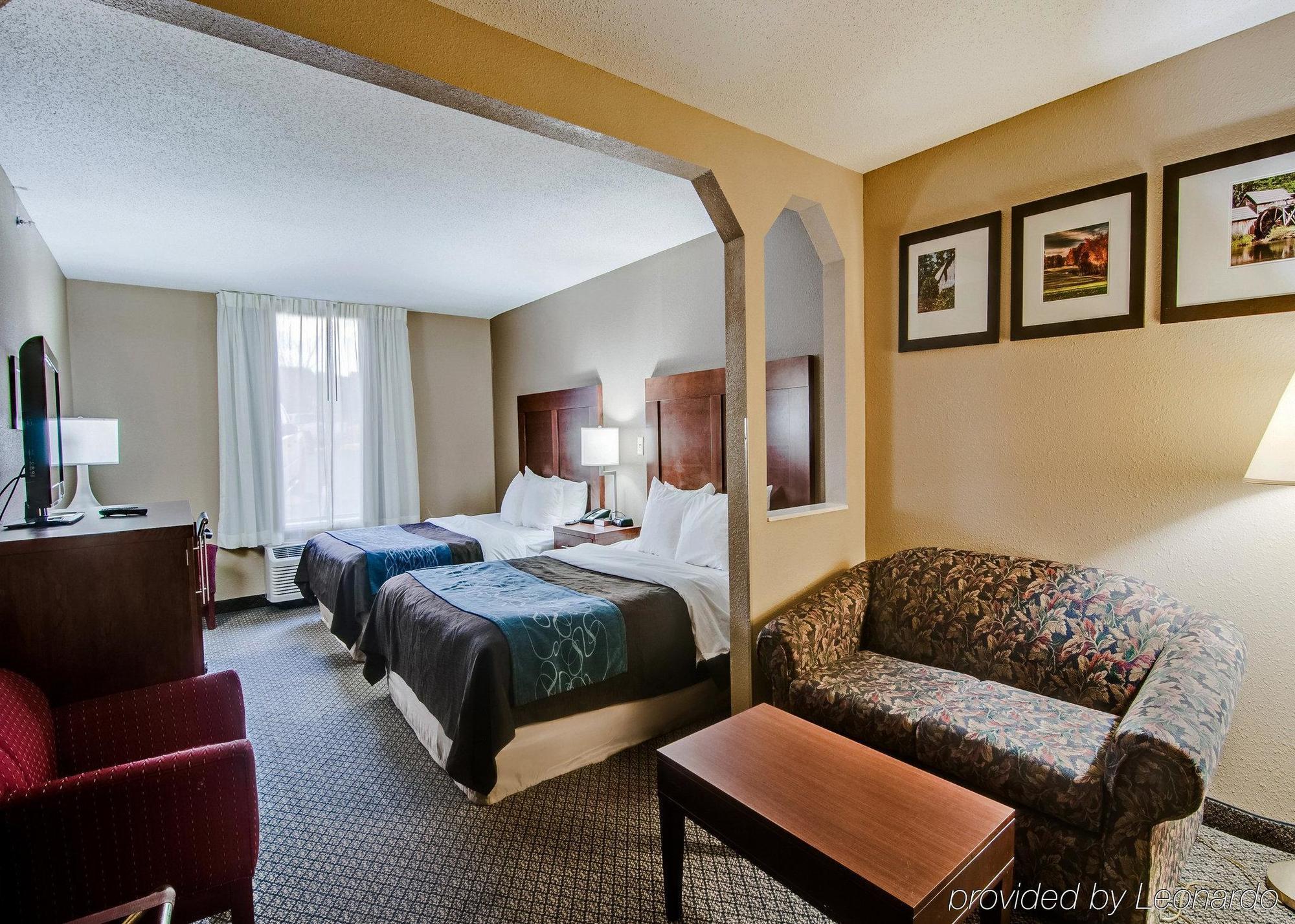 Comfort Inn & Suites Christiansburg I-81 מראה חיצוני תמונה