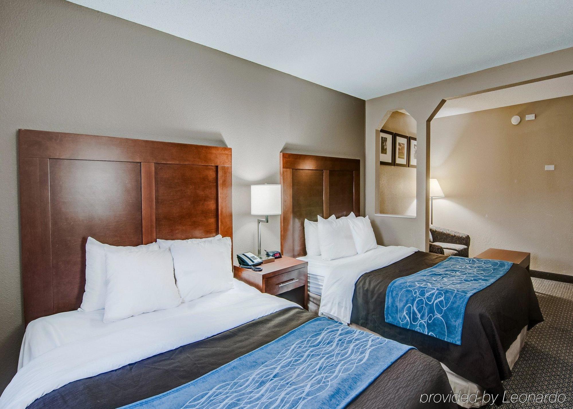 Comfort Inn & Suites Christiansburg I-81 מראה חיצוני תמונה