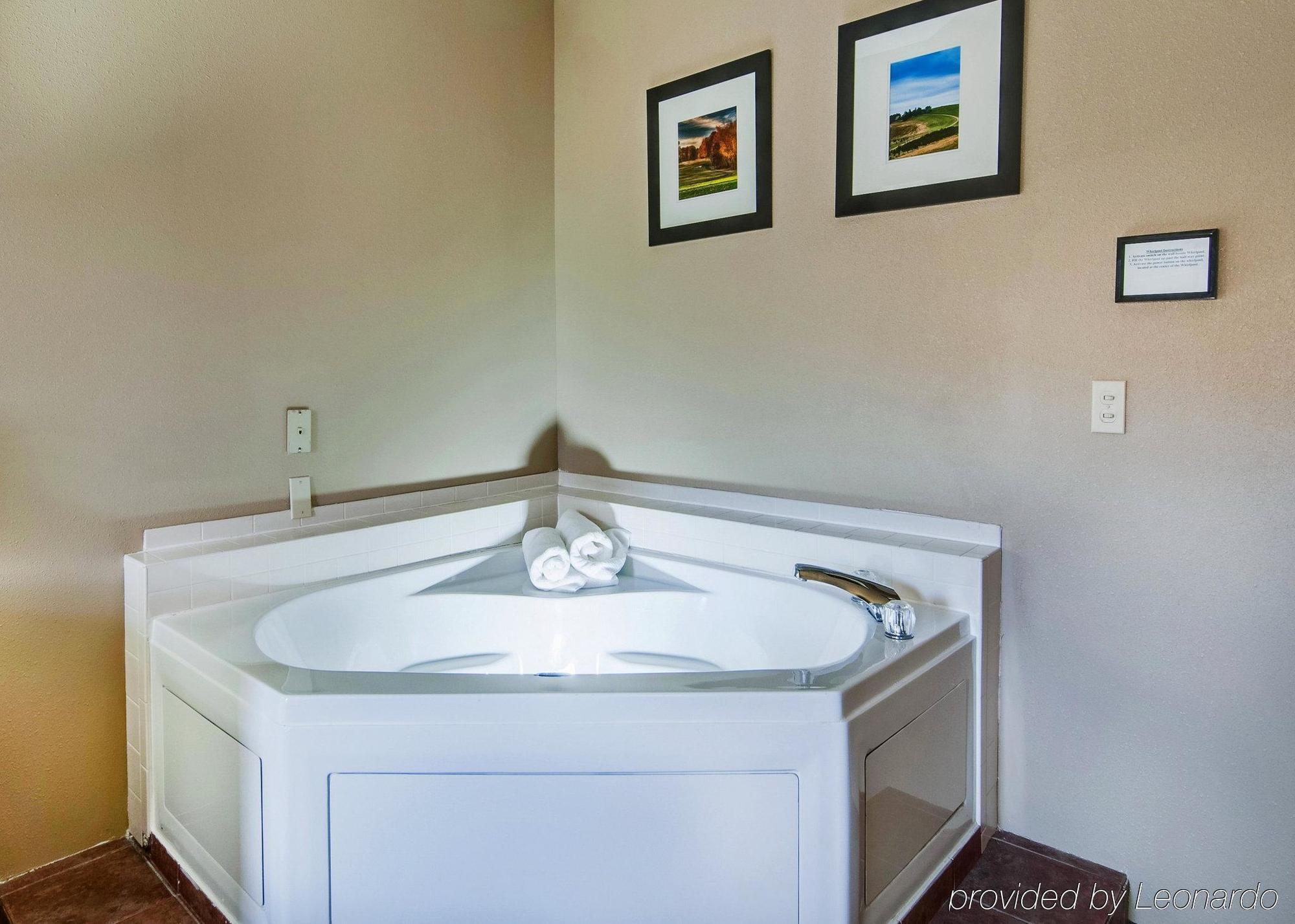 Comfort Inn & Suites Christiansburg I-81 מראה חיצוני תמונה