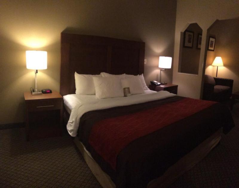 Comfort Inn & Suites Christiansburg I-81 מראה חיצוני תמונה