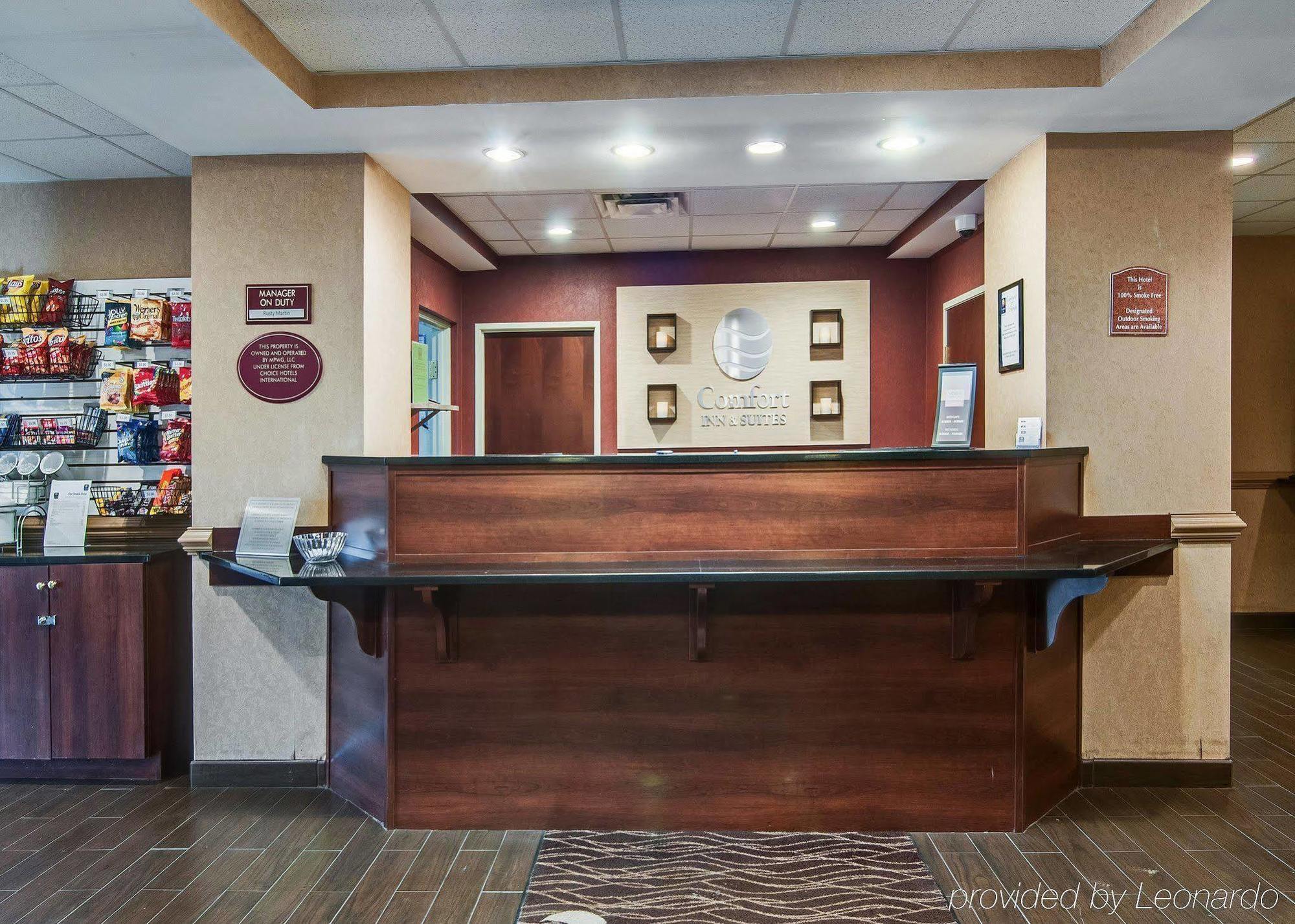 Comfort Inn & Suites Christiansburg I-81 מראה חיצוני תמונה
