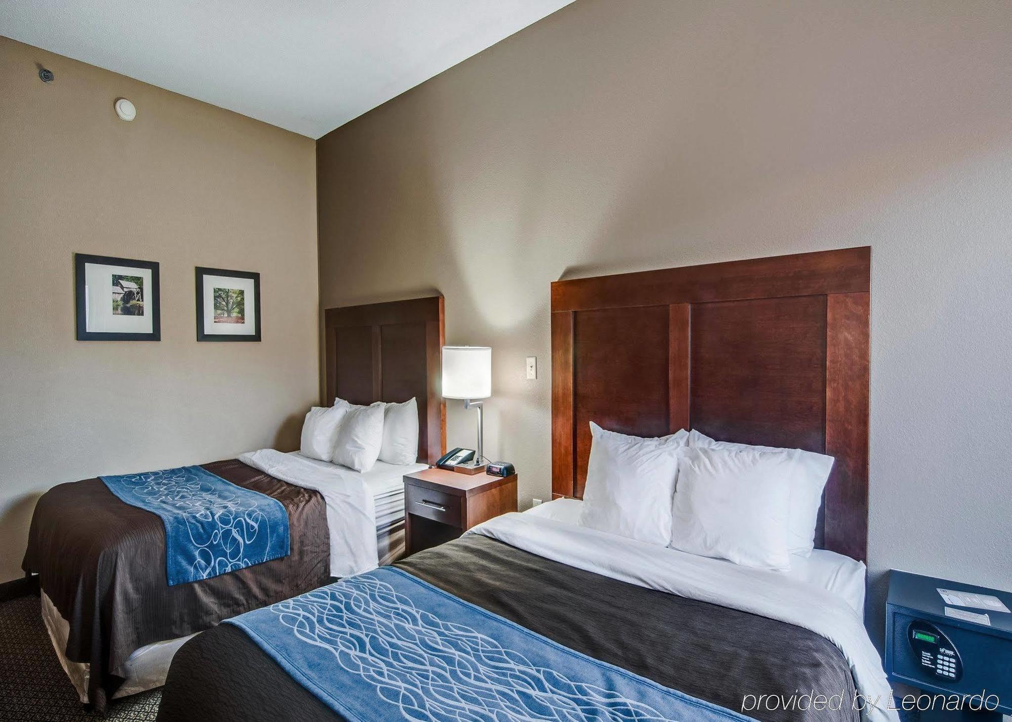 Comfort Inn & Suites Christiansburg I-81 מראה חיצוני תמונה